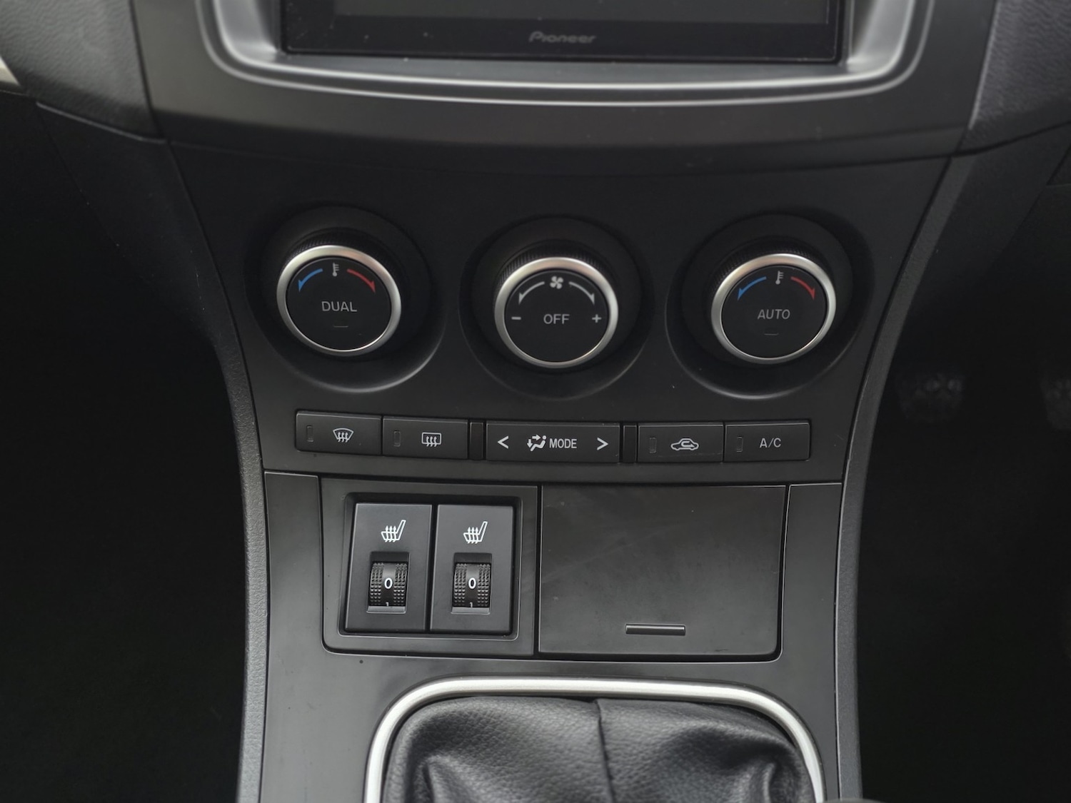 Used Mazda Mazda3 2013 for sale - 76725562: Photo 11