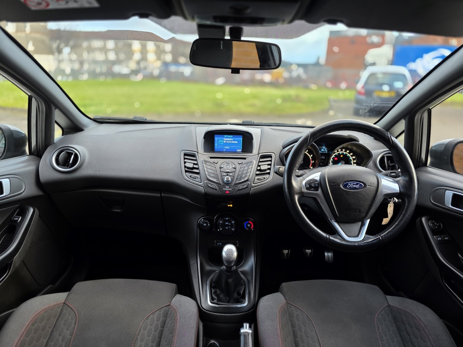 Used Ford Fiesta 2016 for sale - 77056610: Photo 2