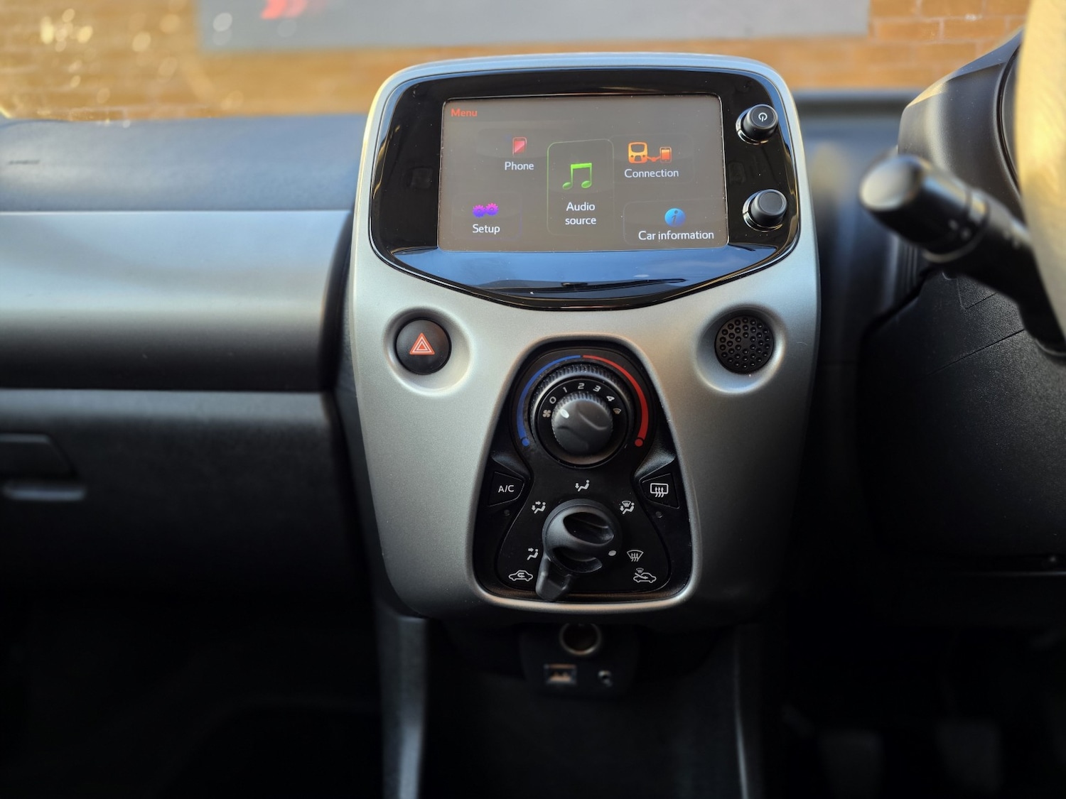 Used Peugeot 108 2015 for sale - 77129618: Photo 10