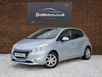Used Peugeot 208 2015 for sale - 77880998: Photo