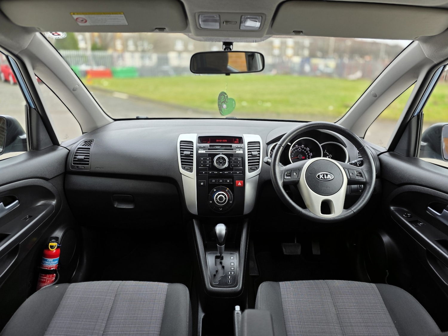 Used Kia Venga 2010 for sale - 77709078: Photo 2