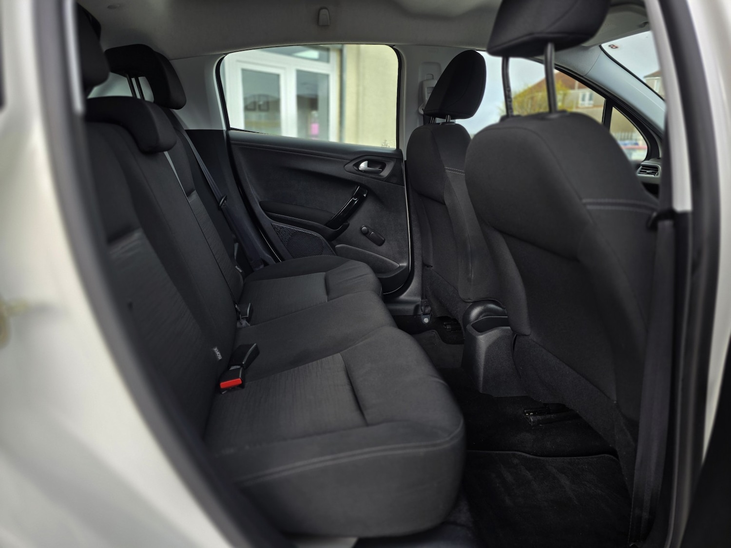 Used Peugeot 208 2014 for sale - 78098218: Photo 19