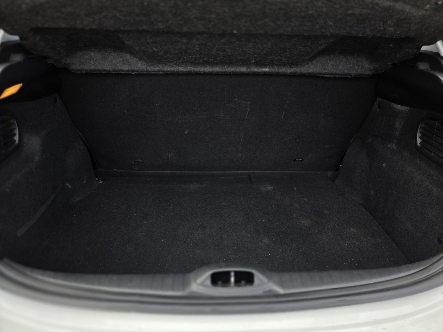 Used Peugeot 208 2014 for sale - 78098218: Photo 22