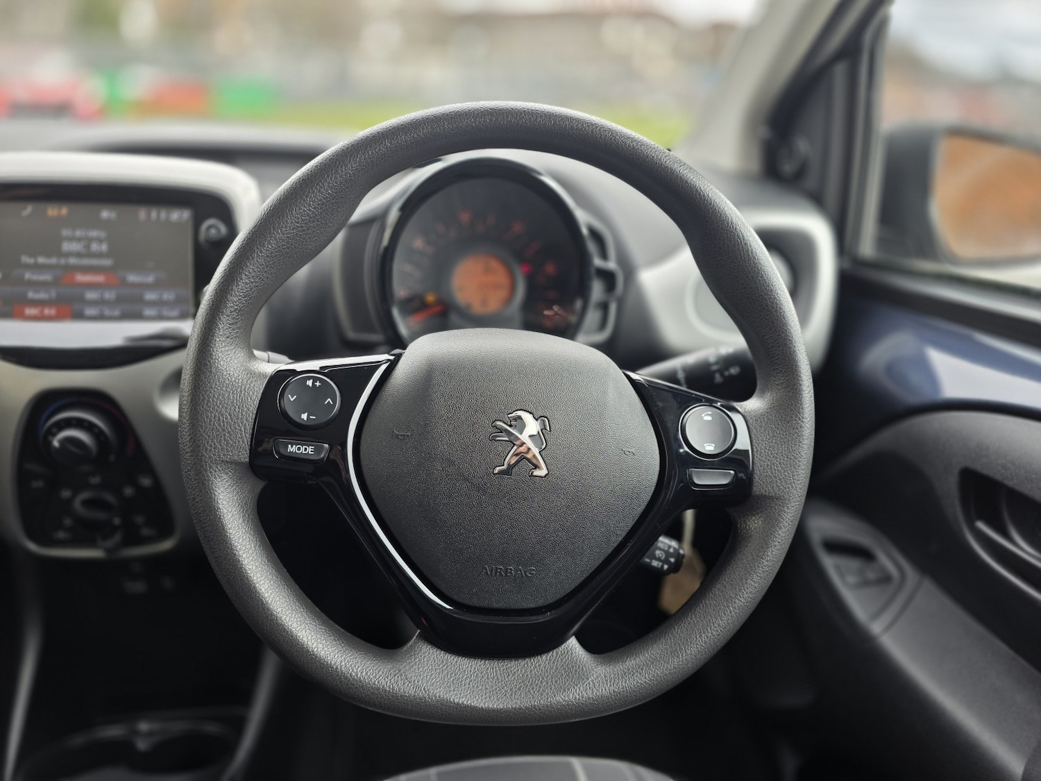 Used Peugeot 108 2017 for sale - 77891651: Photo 11