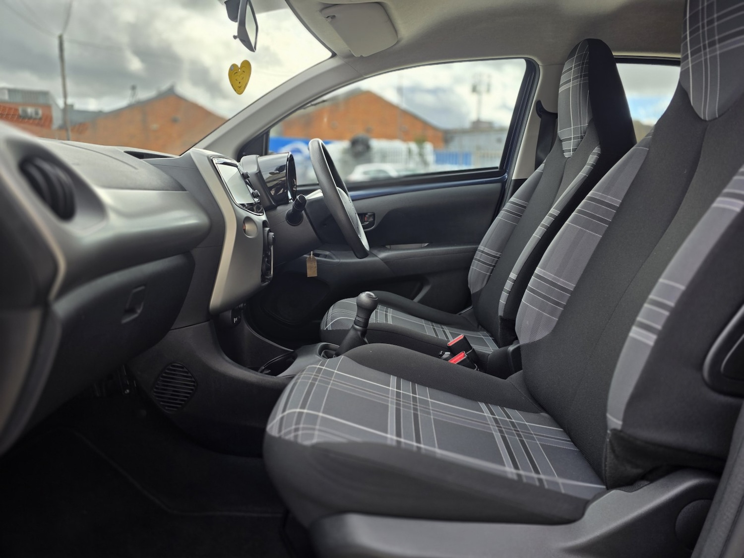 Used Peugeot 108 2017 for sale - 77891651: Photo 18