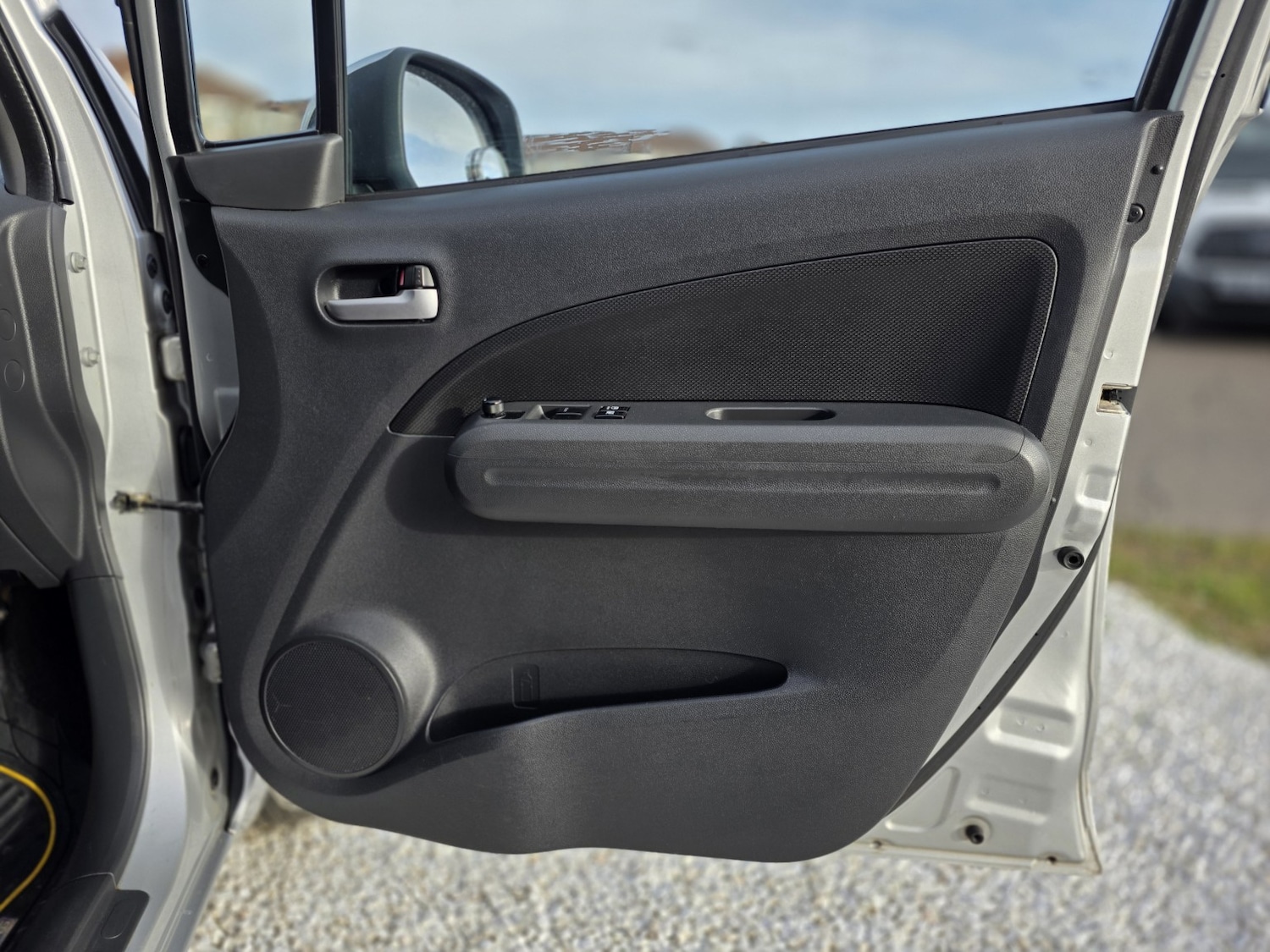 Used Vauxhall Agila 2013 for sale - 77636986: Photo 15