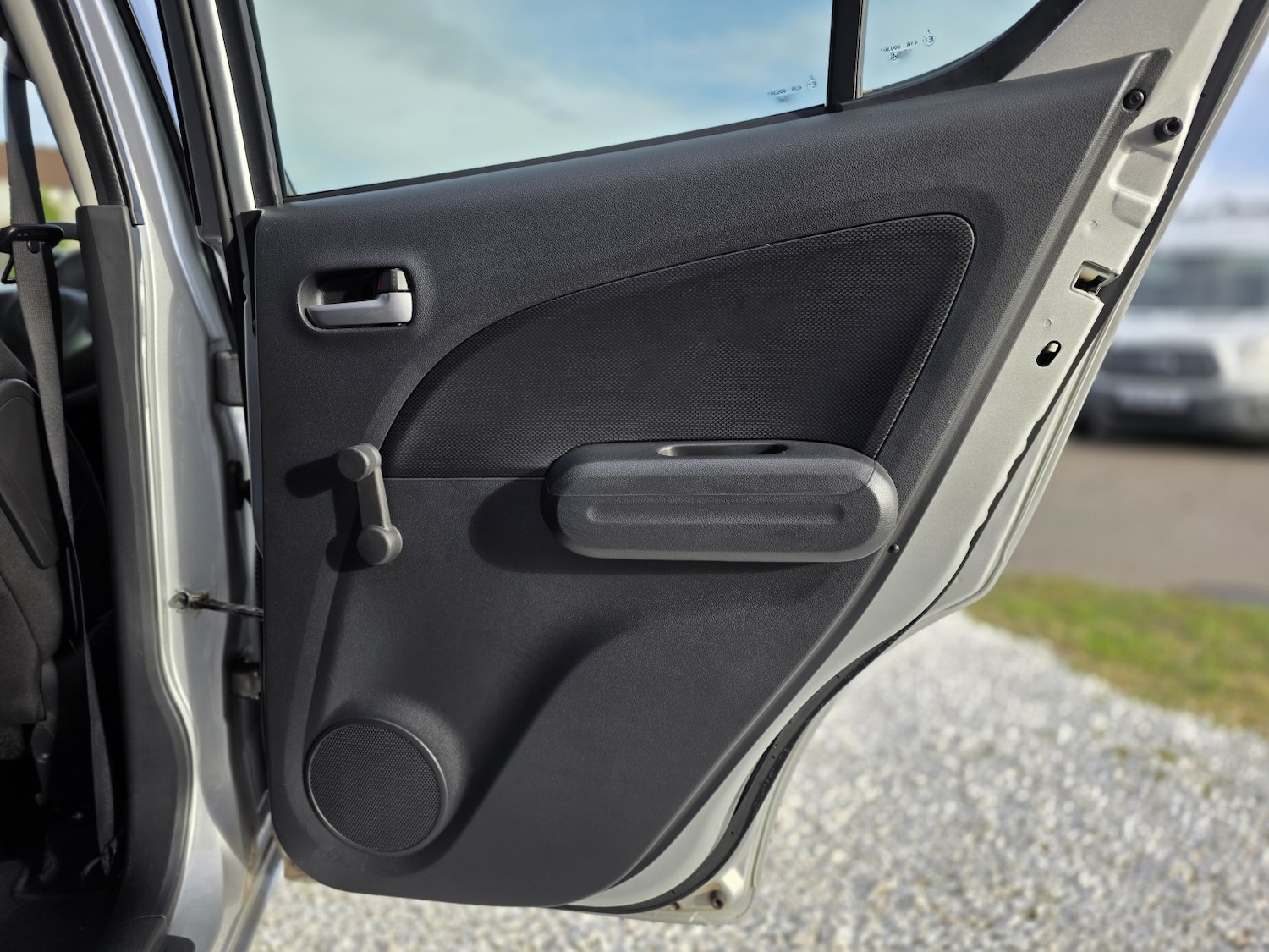 Used Vauxhall Agila 2013 for sale - 77636986: Photo 19