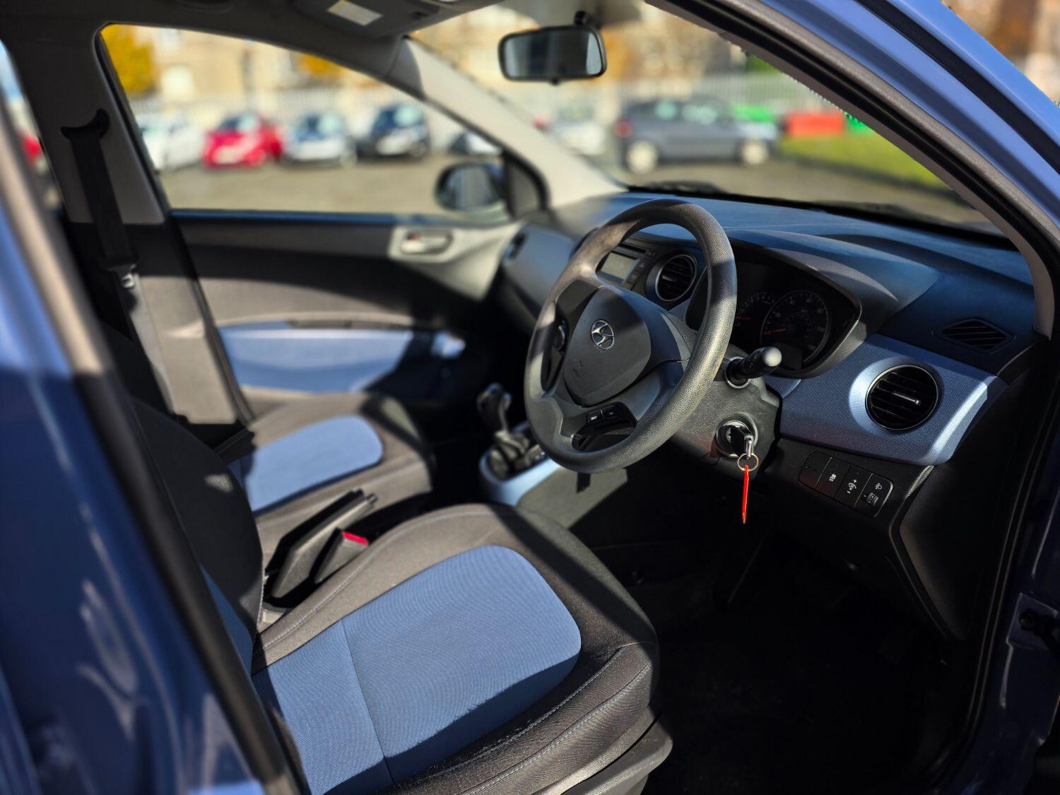 Used Hyundai i10 2016 for sale - 76407622: Photo 11