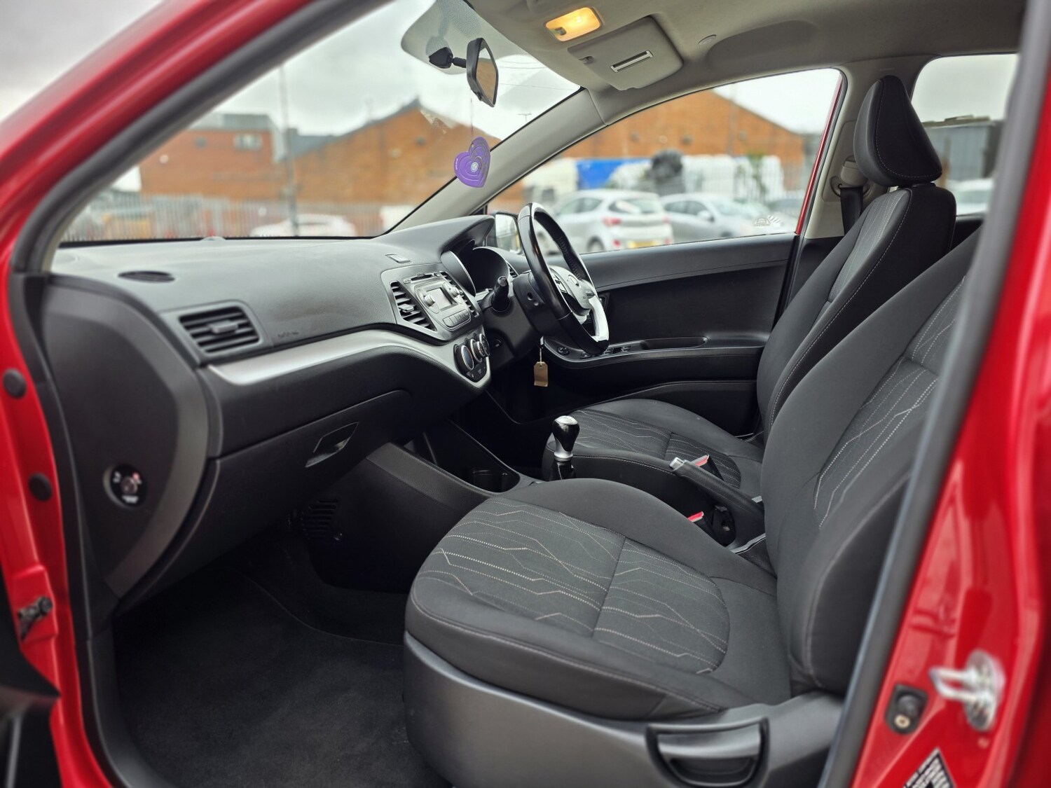 Used Kia Picanto 2015 for sale - 77681832: Photo 18