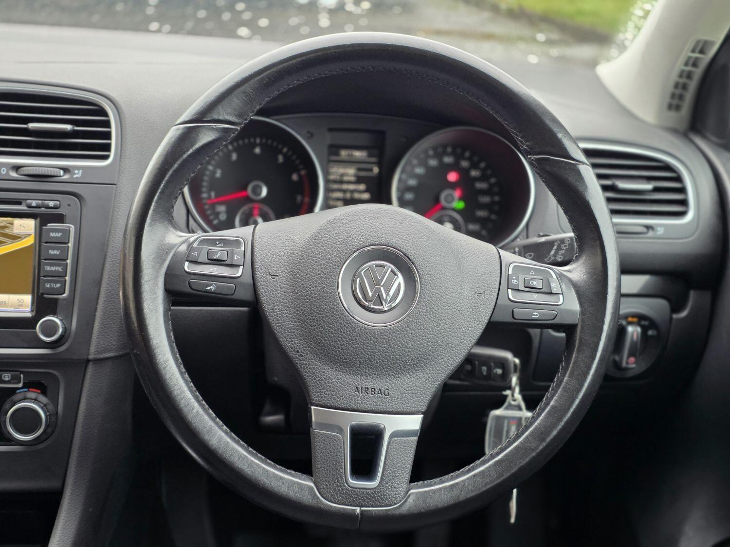 Used Volkswagen Golf 2010 for sale - 76407510: Photo 10