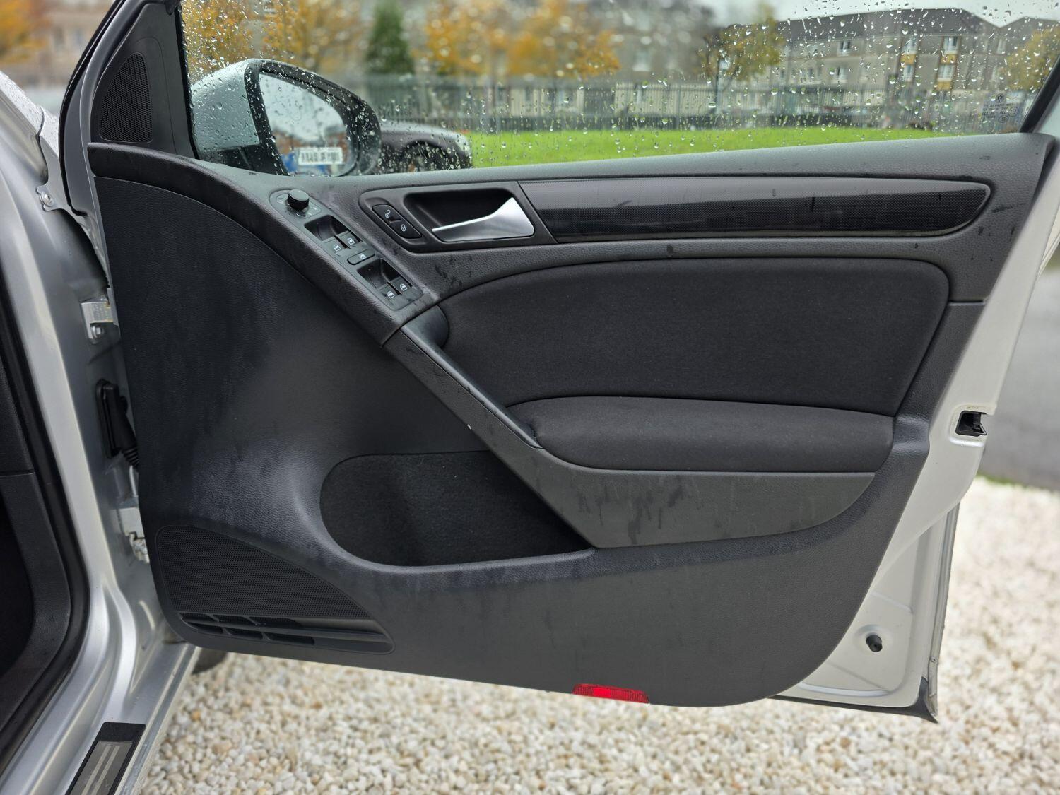 Used Volkswagen Golf 2010 for sale - 76407510: Photo 13