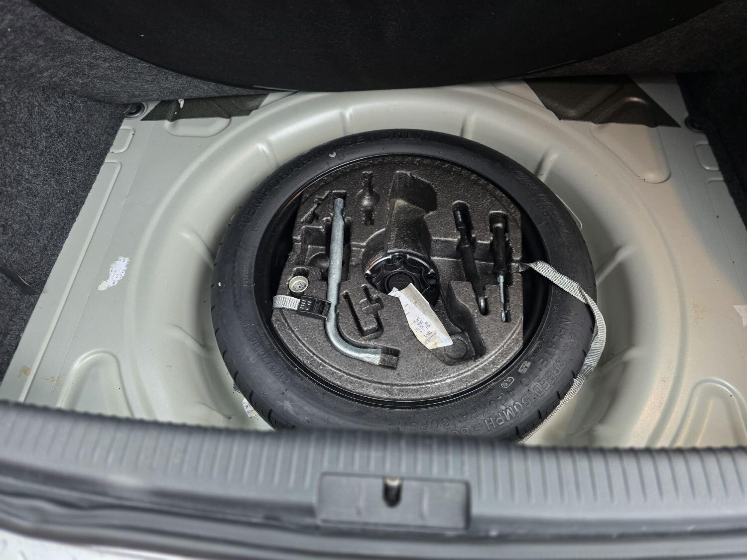 Used Volkswagen Golf 2010 for sale - 76407510: Photo 19