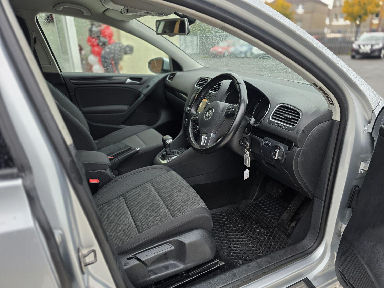 Used Volkswagen Golf 2010 for sale - 76407510: Photo 8