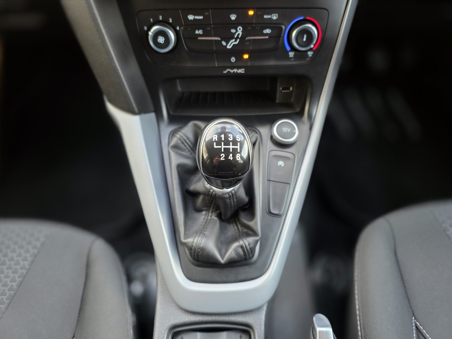 Used Ford Focus 2015 for sale - 76799264: Photo 13