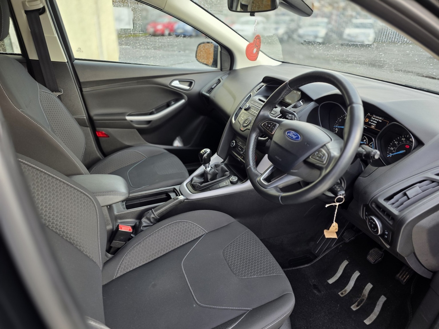 Used Ford Focus 2015 for sale - 76799264: Photo 18