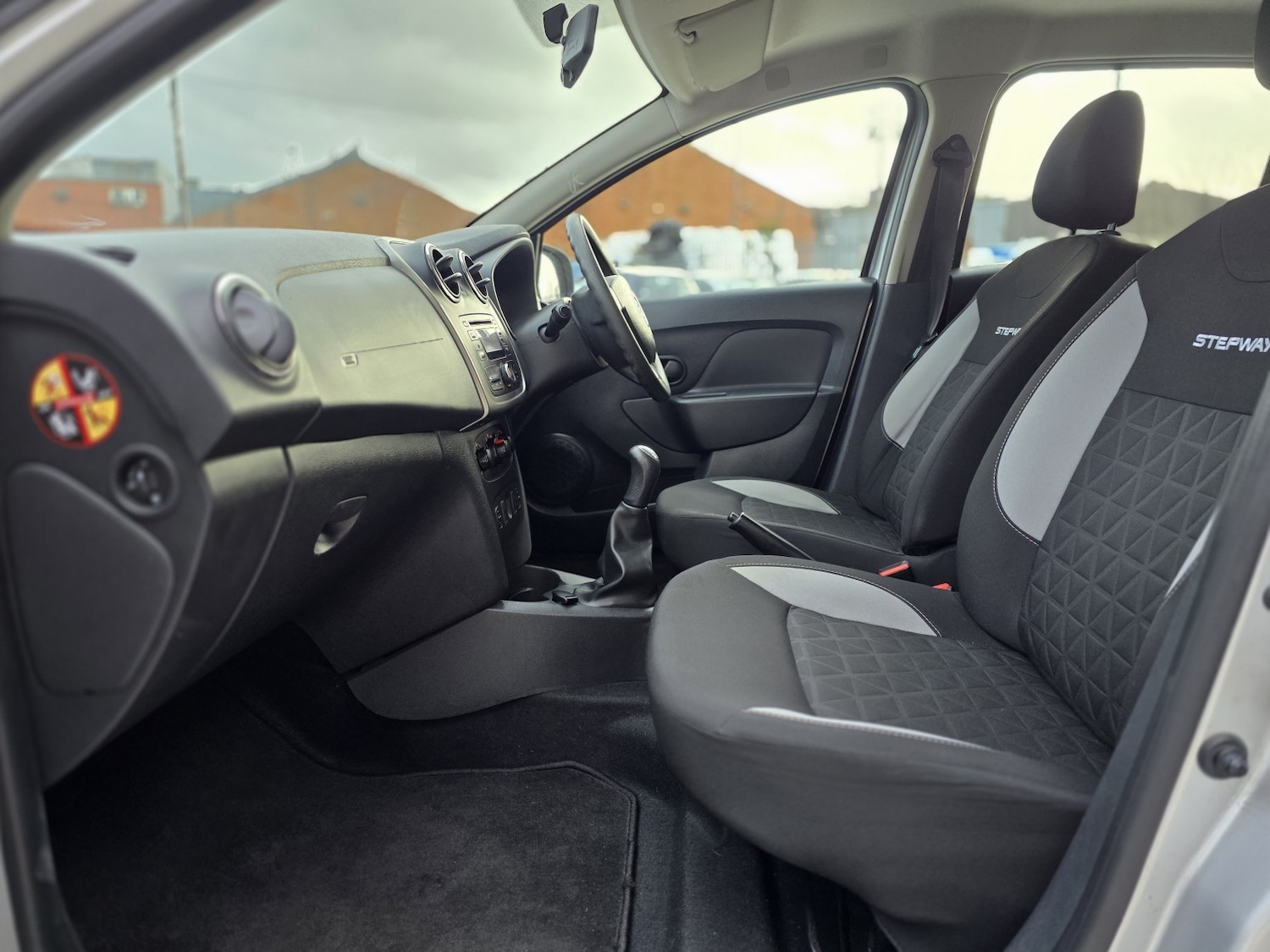 Used Dacia Sandero Stepway 2016 for sale - 77656312: Photo 17