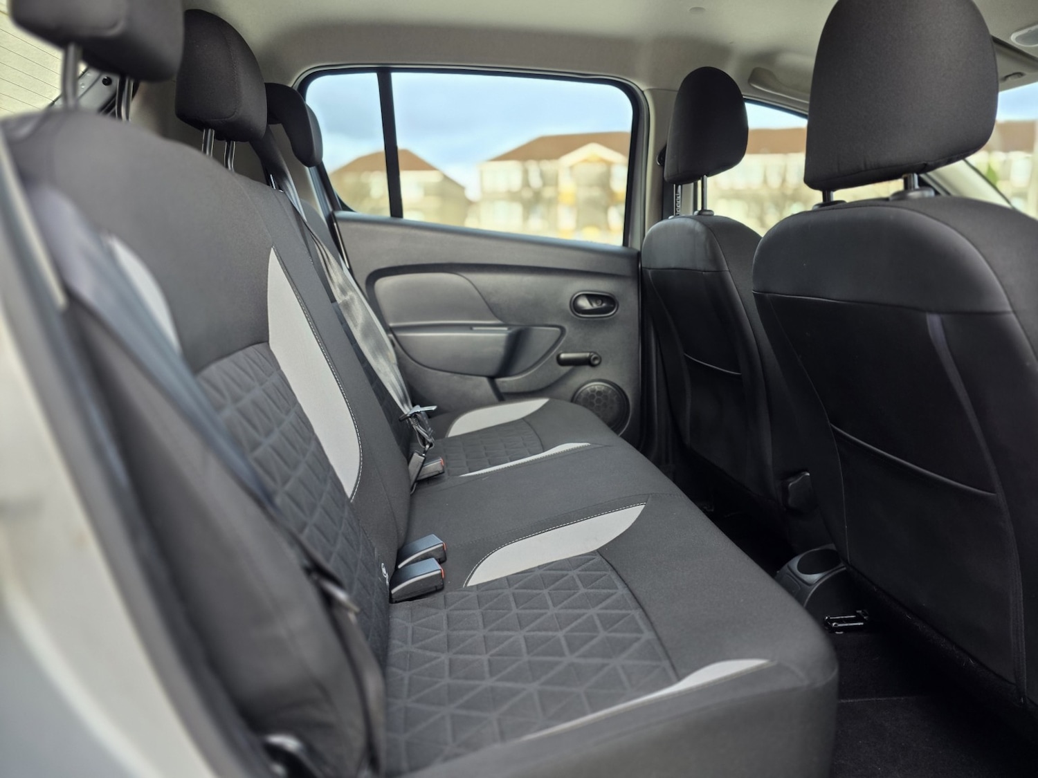 Used Dacia Sandero Stepway 2016 for sale - 77656312: Photo 19