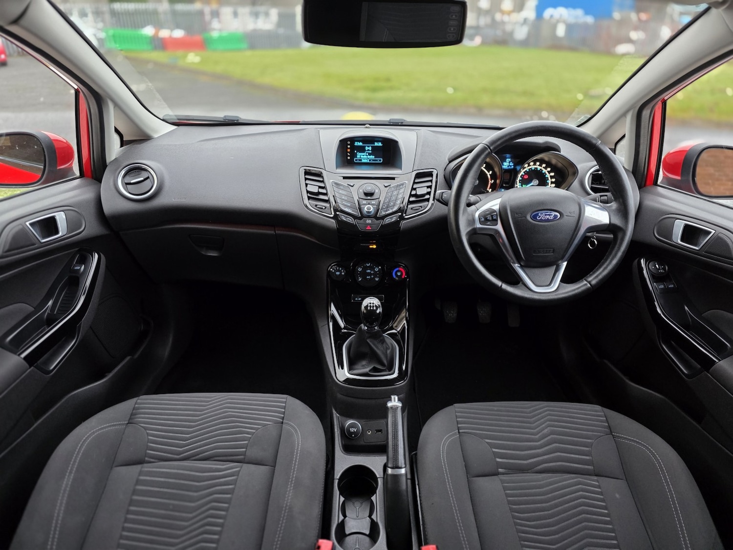 Used Ford Fiesta 2014 for sale - 76848639: Photo 2