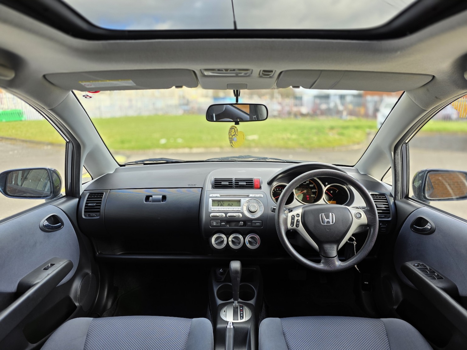 Used Honda Jazz 2008 for sale - 78018374: Photo 2