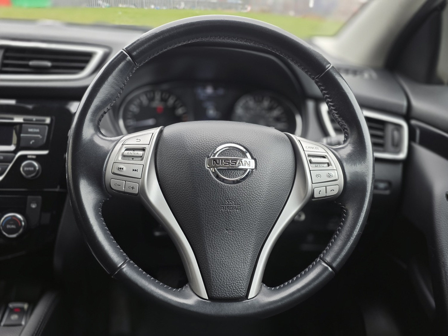 Used Nissan Qashqai 2015 for sale - 77991653: Photo 11