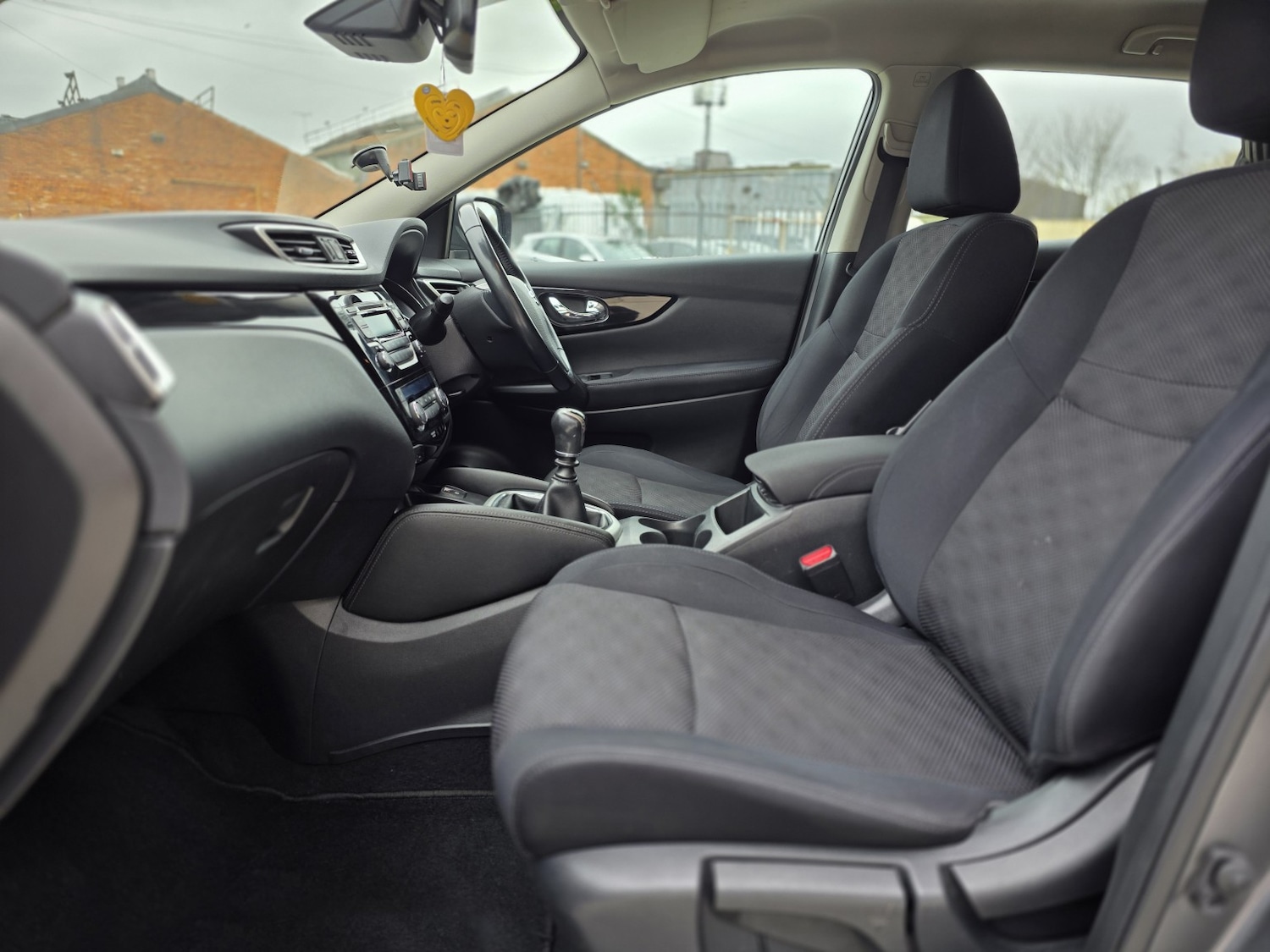 Used Nissan Qashqai 2015 for sale - 77991653: Photo 18