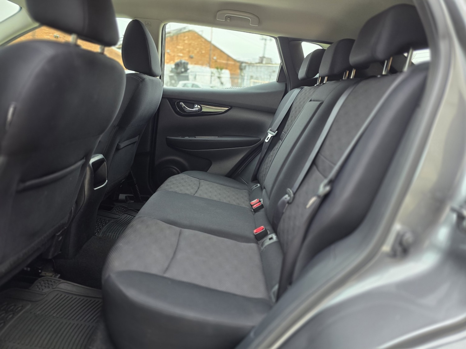 Used Nissan Qashqai 2015 for sale - 77991653: Photo 22