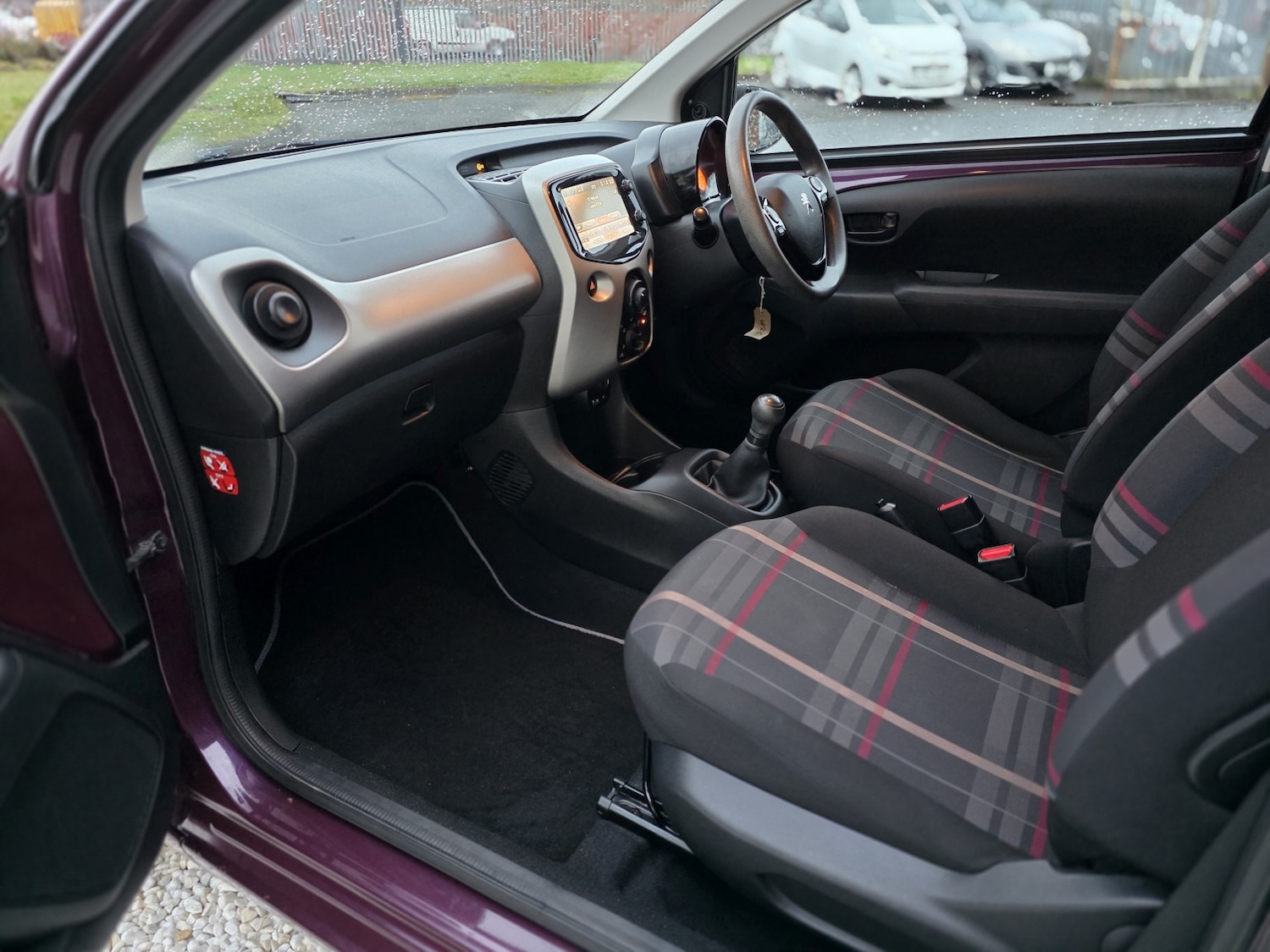 Used Peugeot 108 2016 for sale - 76769776: Photo 18