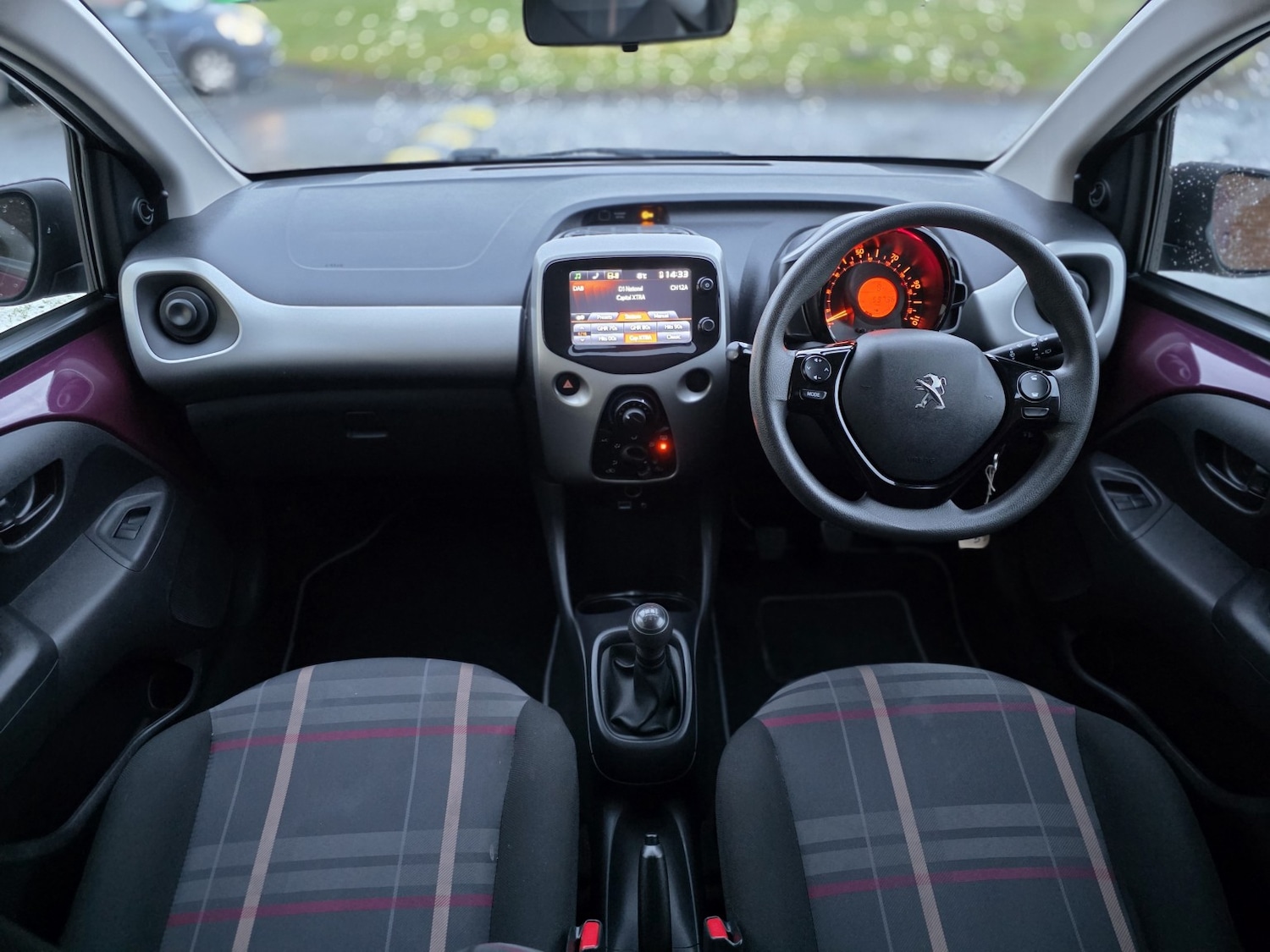 Used Peugeot 108 2016 for sale - 76769776: Photo 2