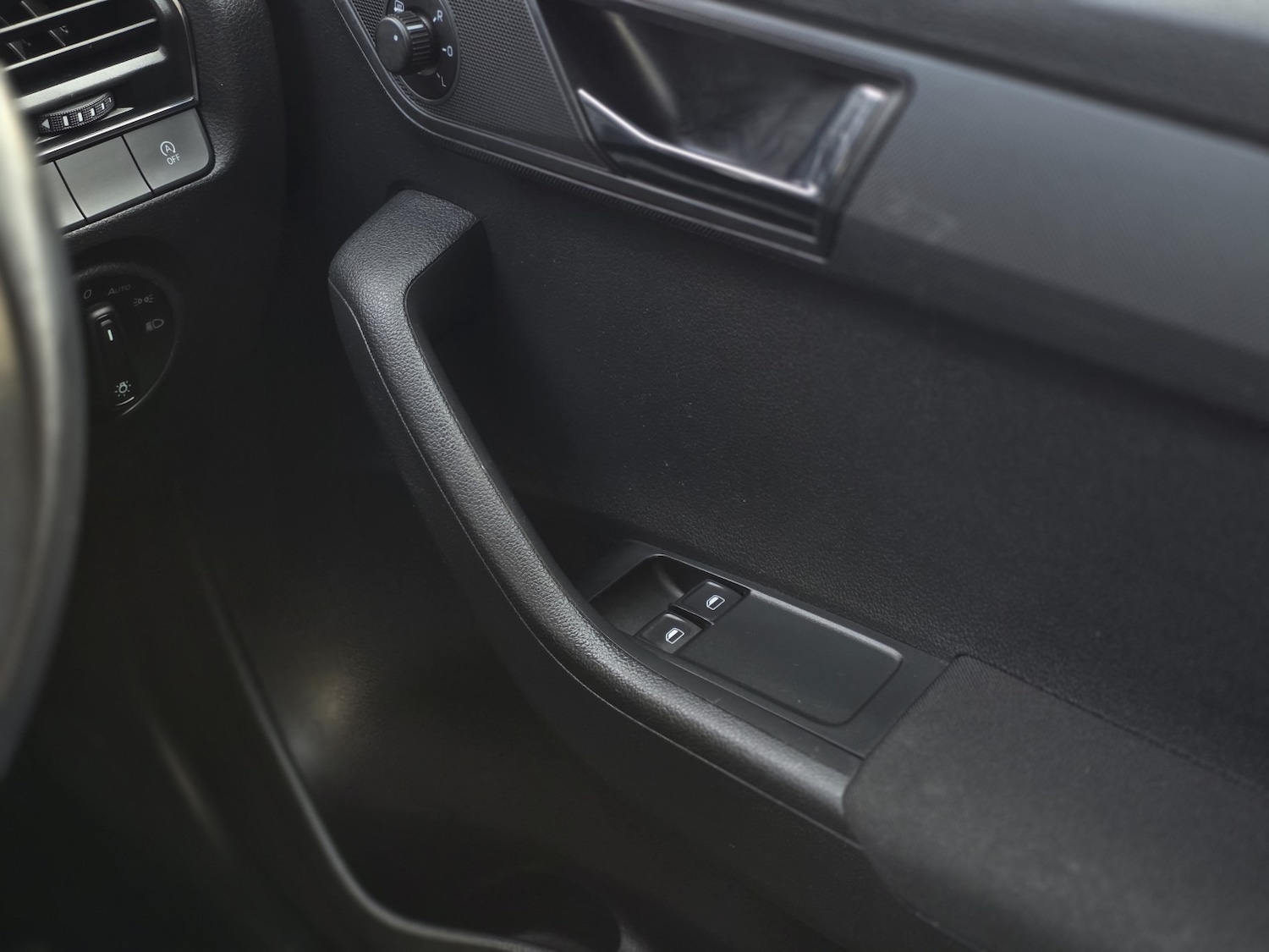 Used Skoda Fabia 2015 for sale - 77289138: Photo 15