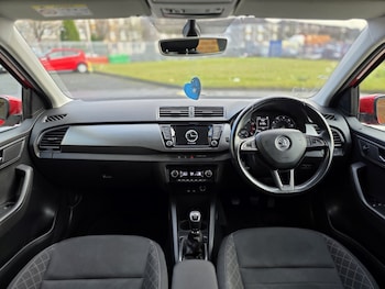 Used Skoda Fabia 2015 for sale - 77289138: Photo