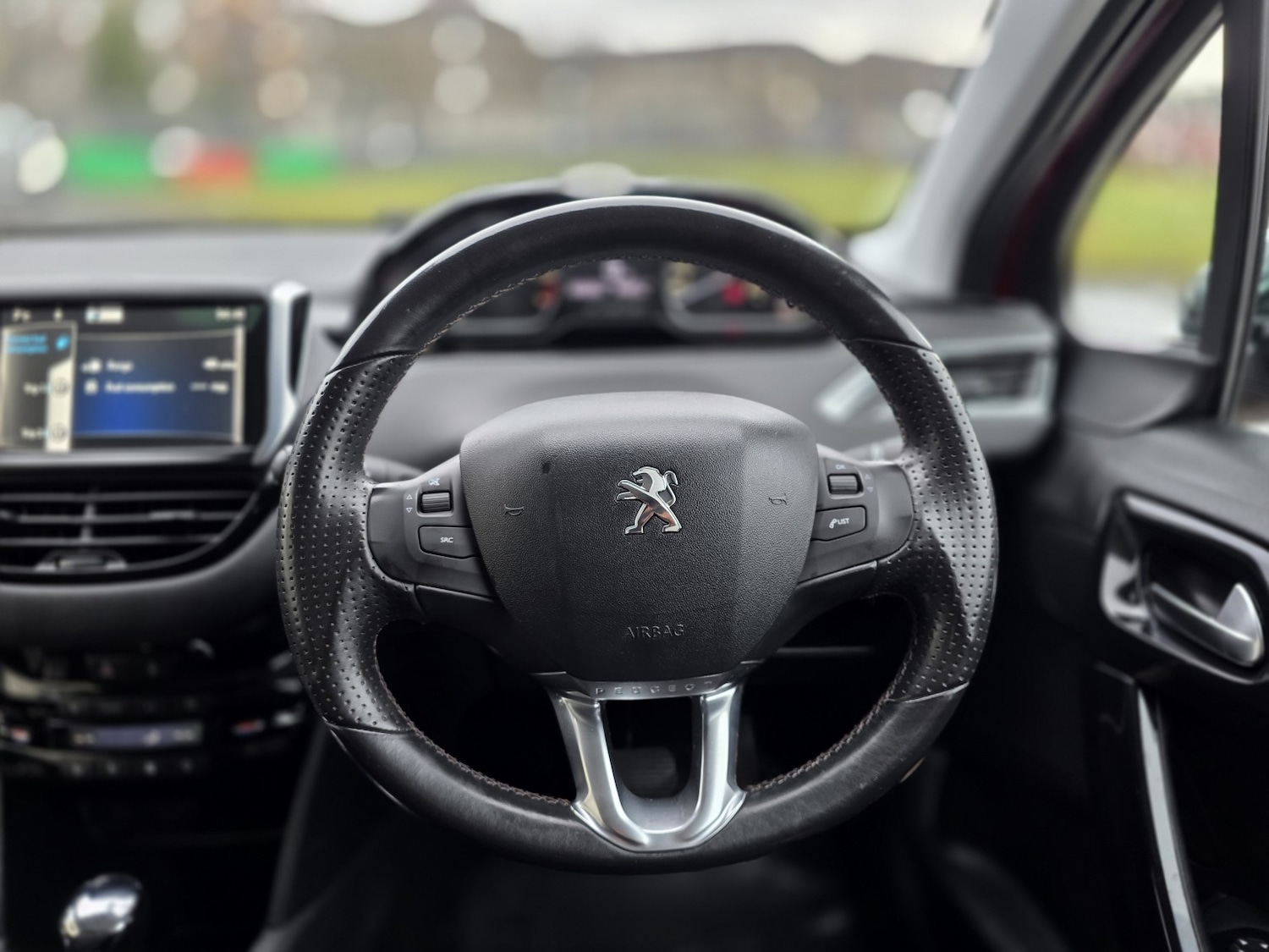 Used Peugeot 208 2014 for sale - 77668630: Photo 11