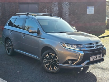 Used Mitsubishi Outlander 2015 for sale - 76800930: Photo