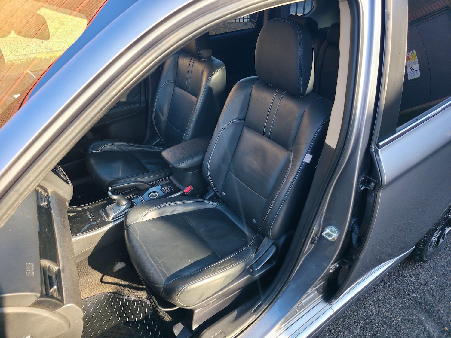 Used Mitsubishi Outlander 2015 for sale - 76800930: Photo 24