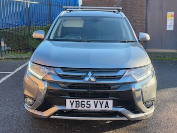 Used Mitsubishi Outlander 2015 for sale - 76800930: Photo