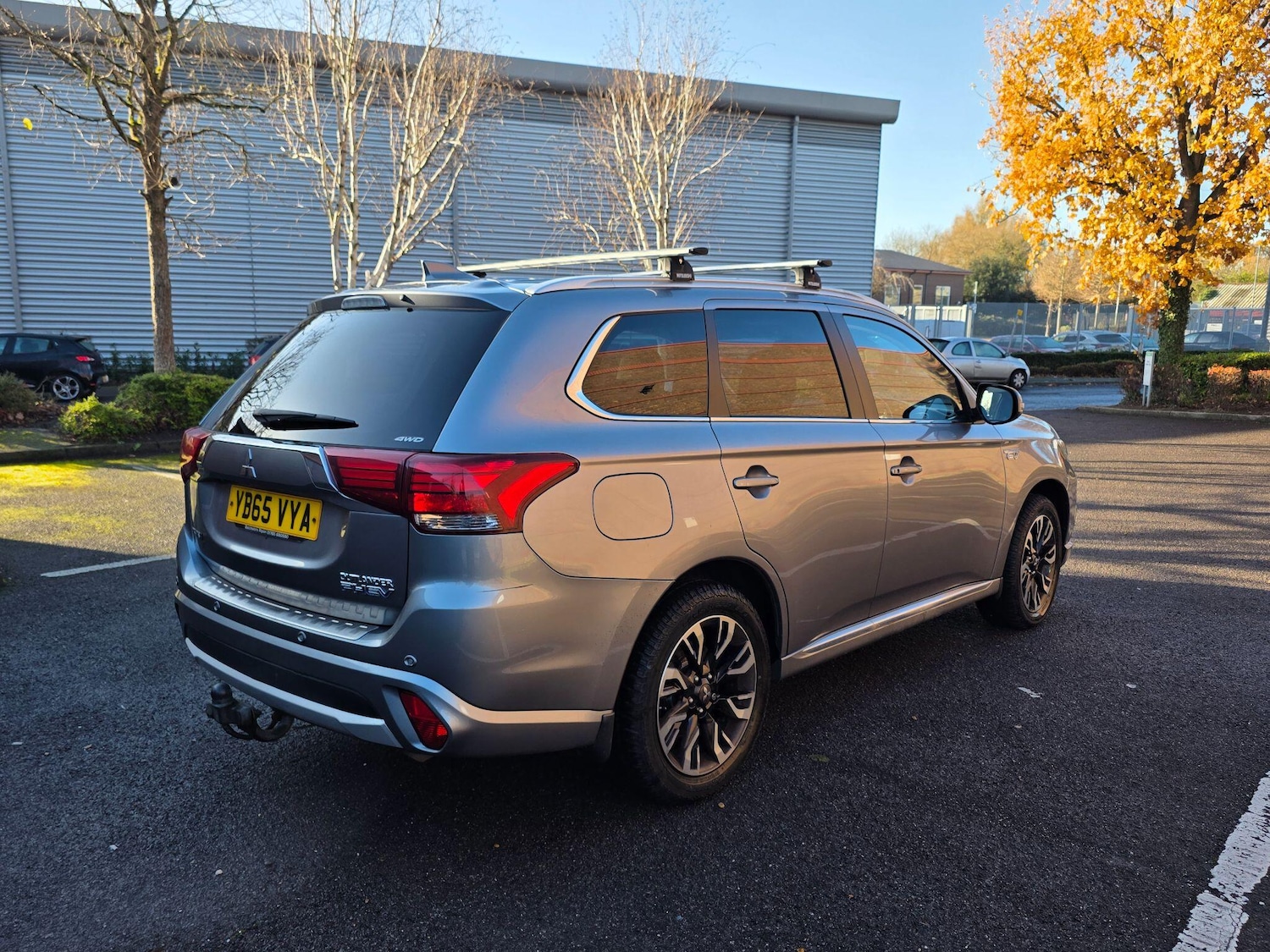 Used Mitsubishi Outlander 2015 for sale - 76800930: Photo 4