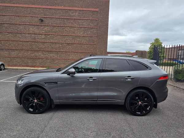 Used Jaguar F-Pace 2016 for sale - 75363861: Photo 10