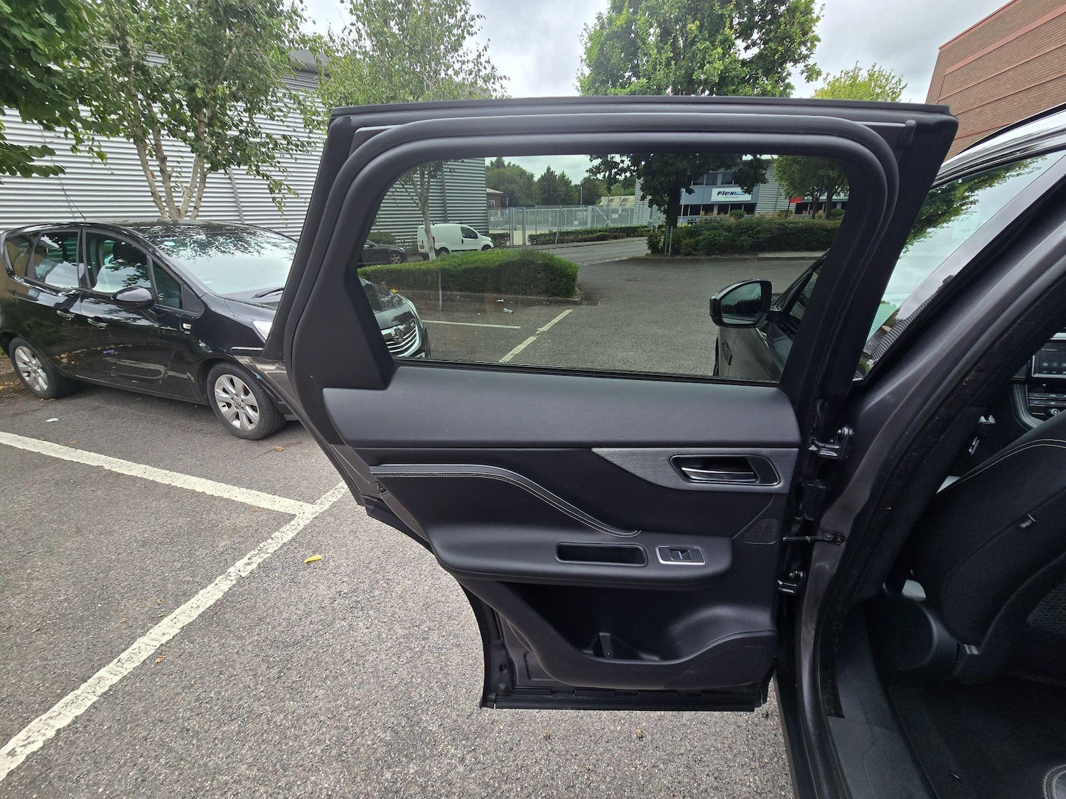 Vehicle 27