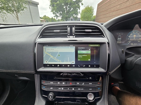 Used Jaguar F-Pace 2016 for sale - 75363861: Photo 39