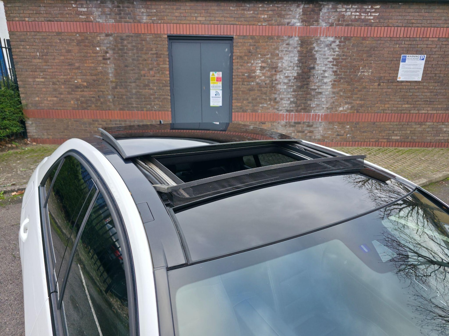 Used Mercedes-Benz E Class 2015 for sale - 76645773: Photo 14