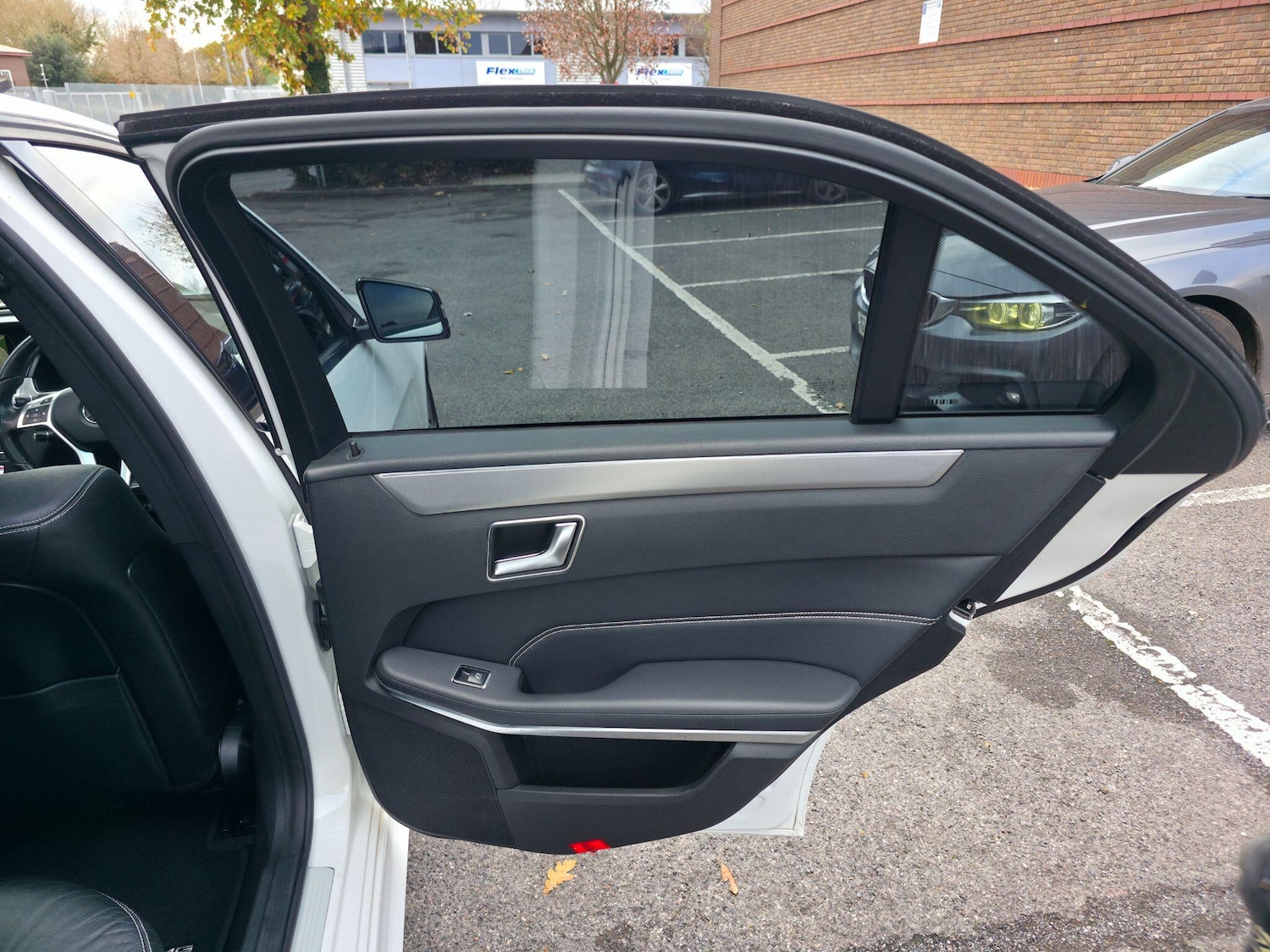 Used Mercedes-Benz E Class 2015 for sale - 76645773: Photo 21