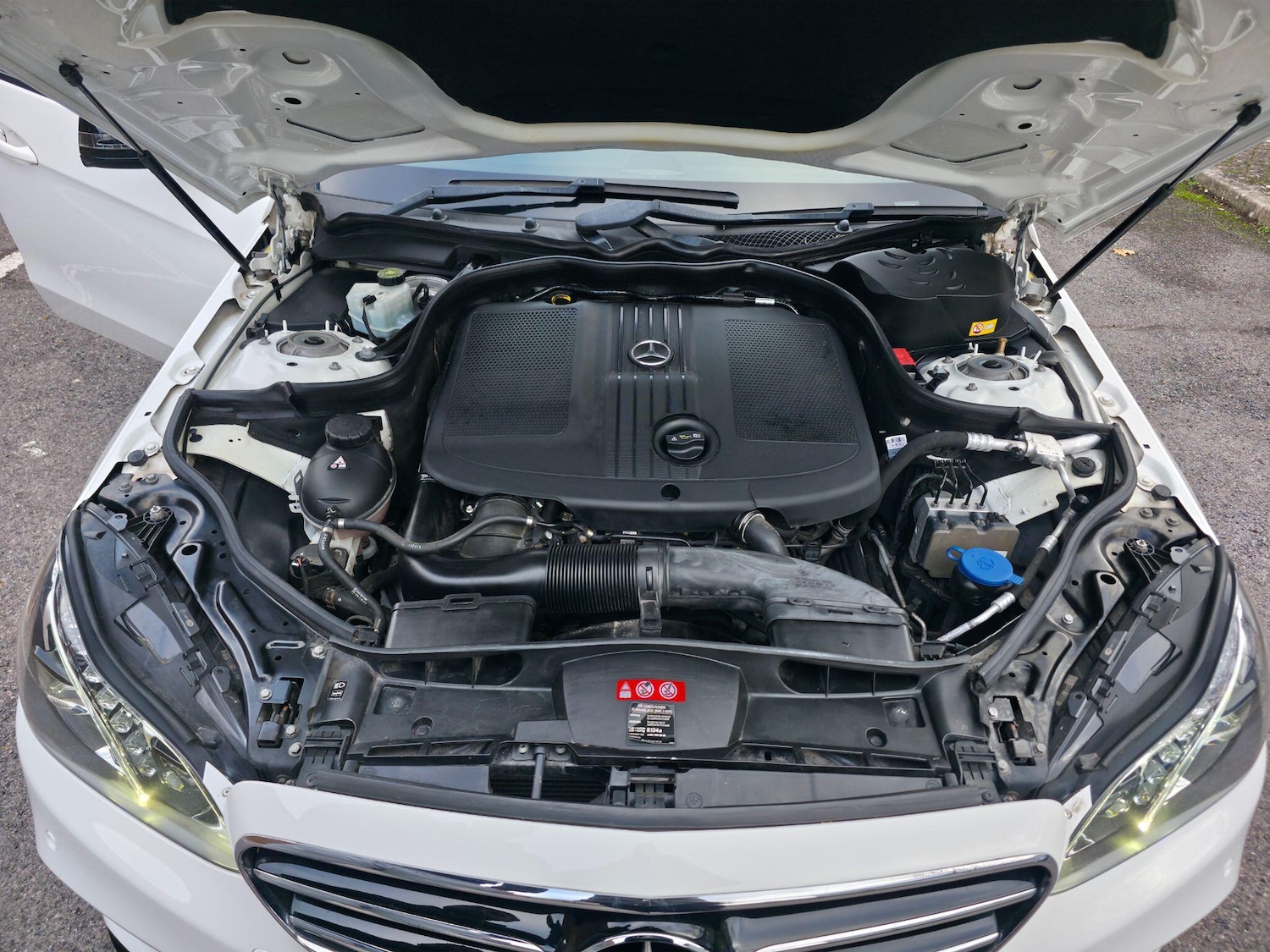 Used Mercedes-Benz E Class 2015 for sale - 76645773: Photo 29