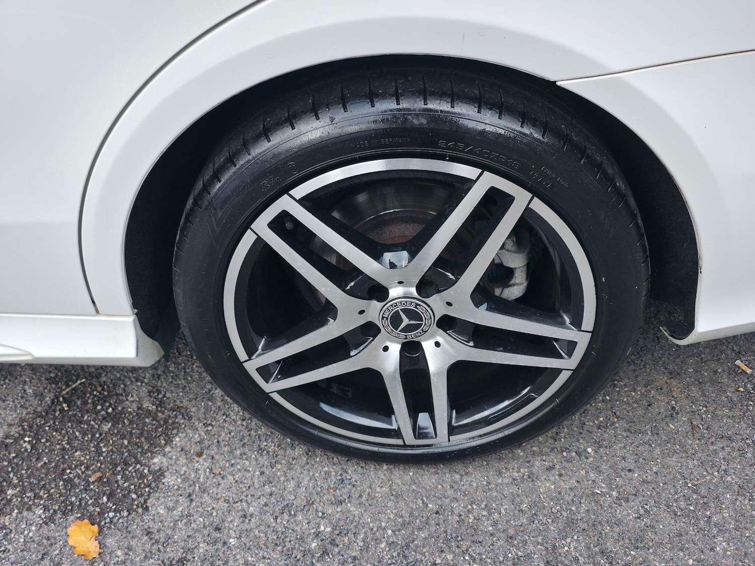 Used Mercedes-Benz E Class 2015 for sale - 76645773: Photo 32