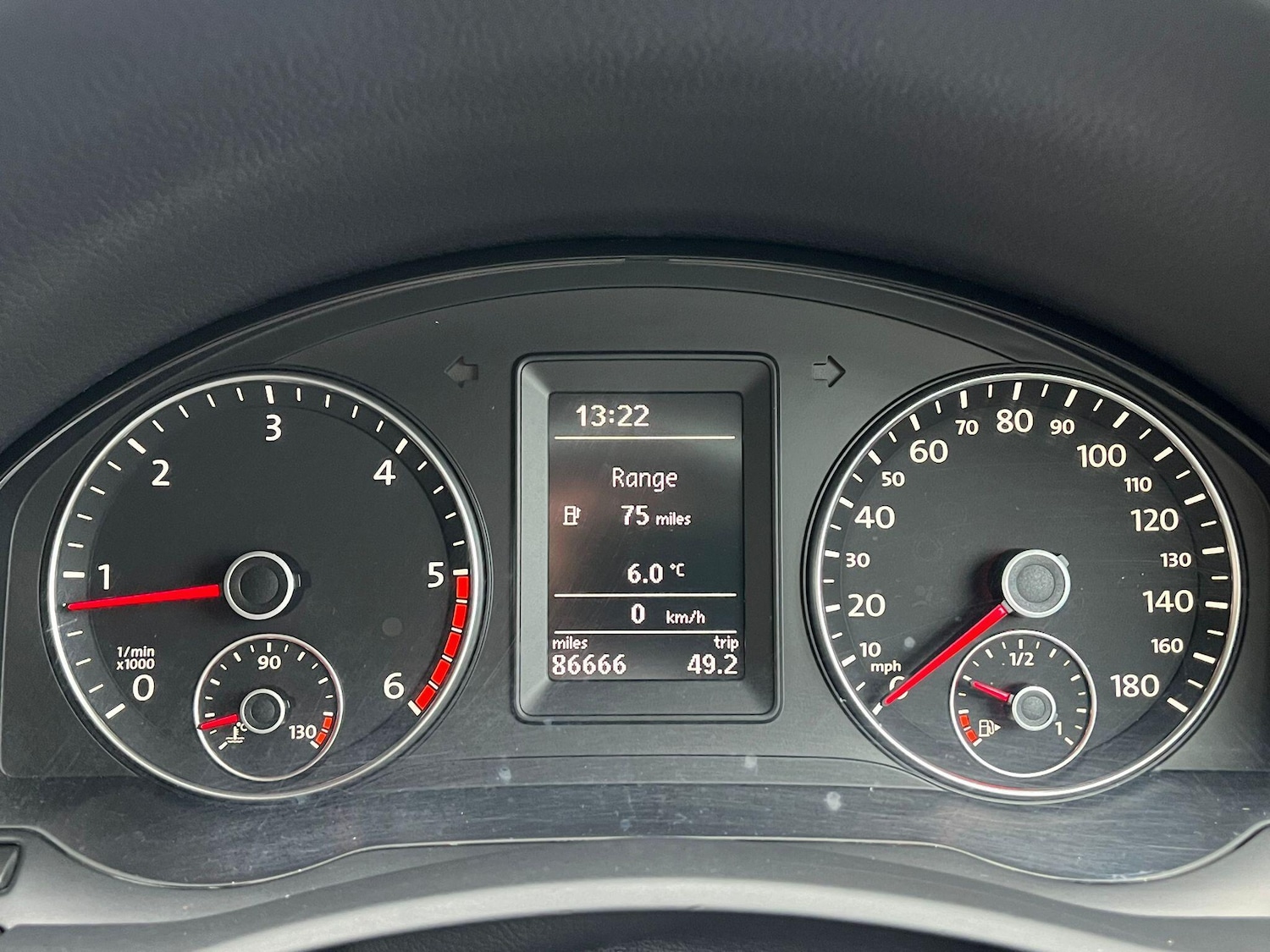 Used Volkswagen Scirocco 2010 for sale - 76688992: Photo 26