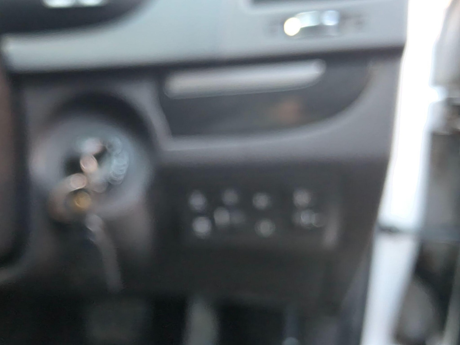 Used Hyundai Santa Fe 2012 for sale - 76772239: Photo 15