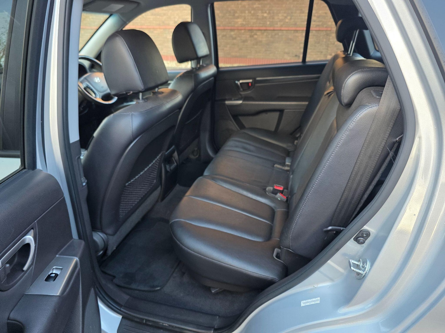 Used Hyundai Santa Fe 2012 for sale - 76772239: Photo 22