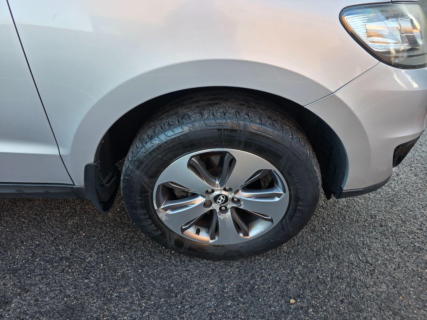 Used Hyundai Santa Fe 2012 for sale - 76772239: Photo 24