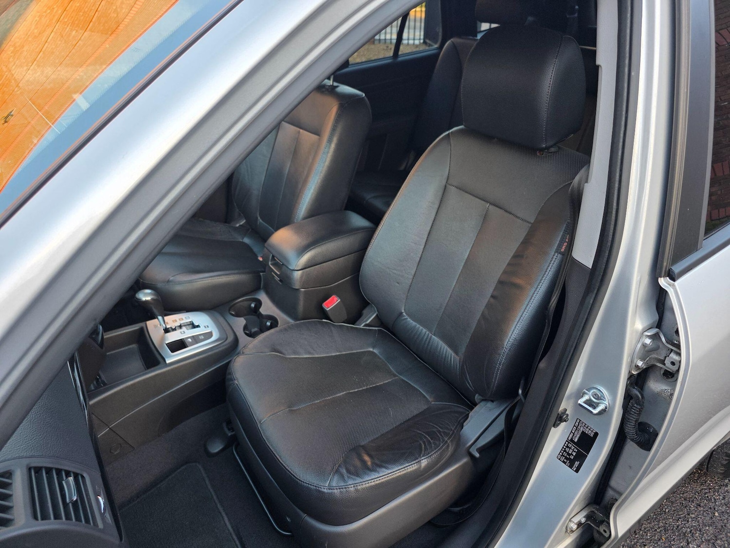 Used Hyundai Santa Fe 2012 for sale - 76772239: Photo 26