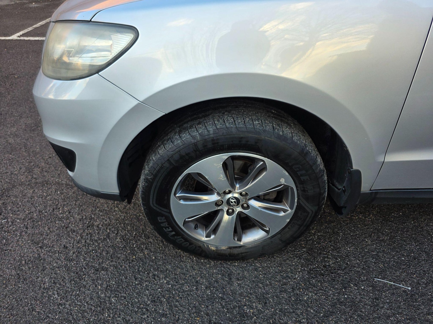 Used Hyundai Santa Fe 2012 for sale - 76772239: Photo 29