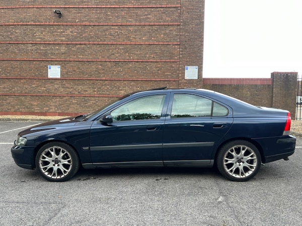Used Volvo S60 2004 for sale - 76214281: Photo 7