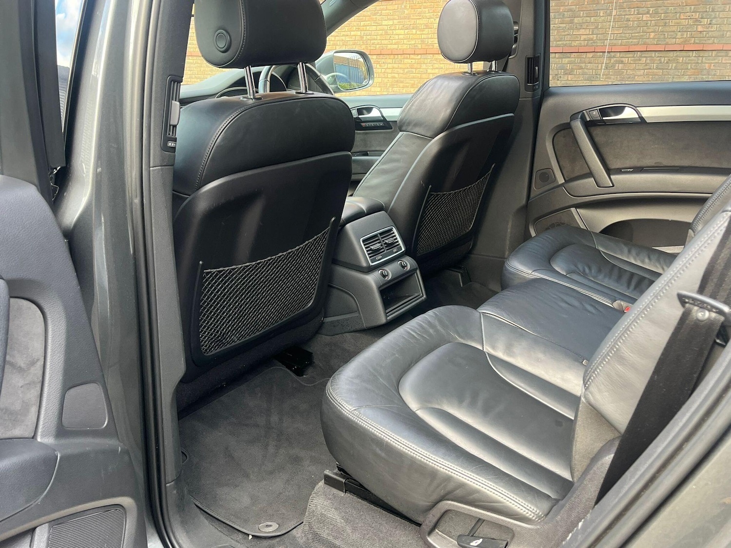 Used Audi Q7 2015 for sale - 76701129: Photo 17